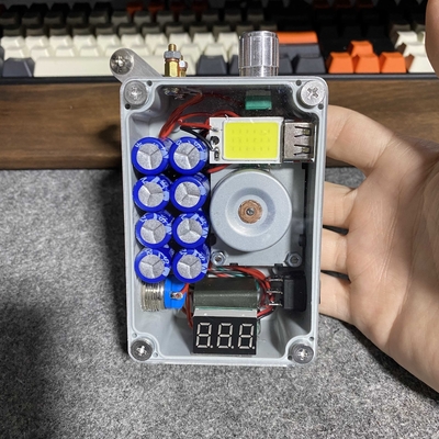 Generador de carga de manivela portátil para exteriores Cargador de teléfono celular Iluminación de encendido de emergencia Sin batería