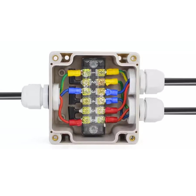 Iluminación de prenda impermeable eléctrica del recinto de la distribución de la caja de conexiones 83*81*56m m del cableado del cable con los conectores