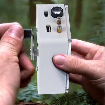USB 5 voltios generador de manivela de mano paquete de emergencia portátil de energía cargador de teléfono iluminación exterior encendido sin batería